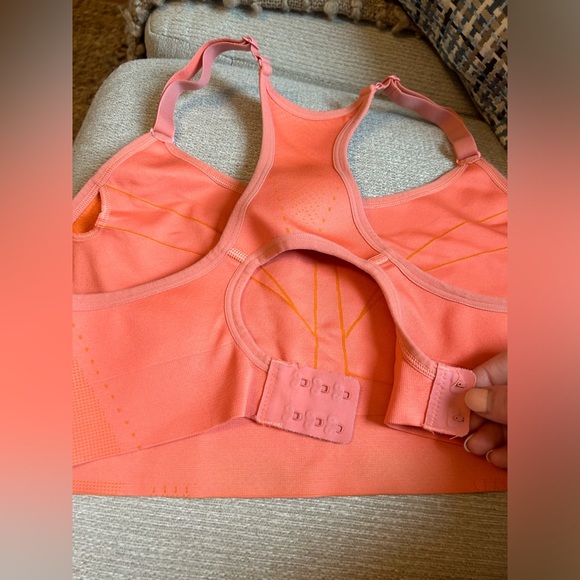 Unlined (No Cup Inserts) Coral All In Motion (Target) Sports Bra - Picture 4 of 7